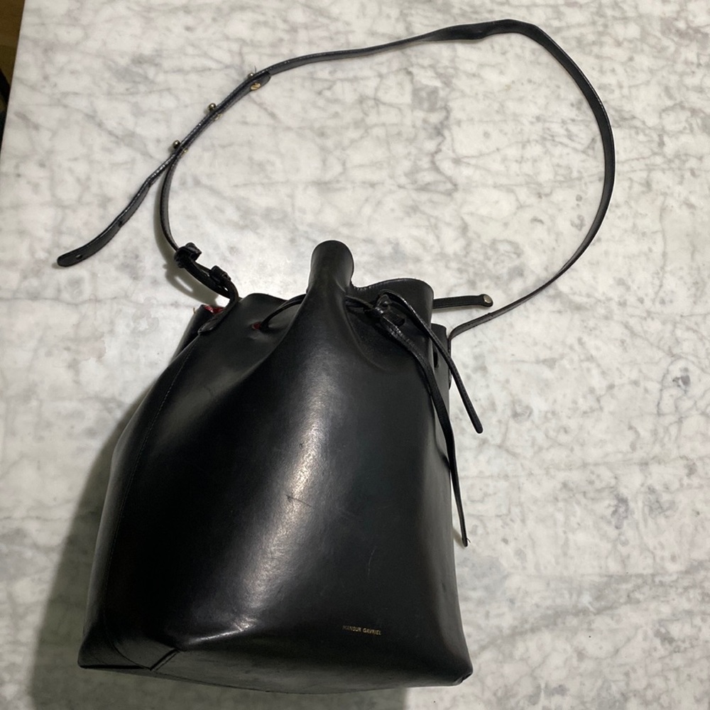 Mansur Gavriel big bucket bag black flamma no wallet
